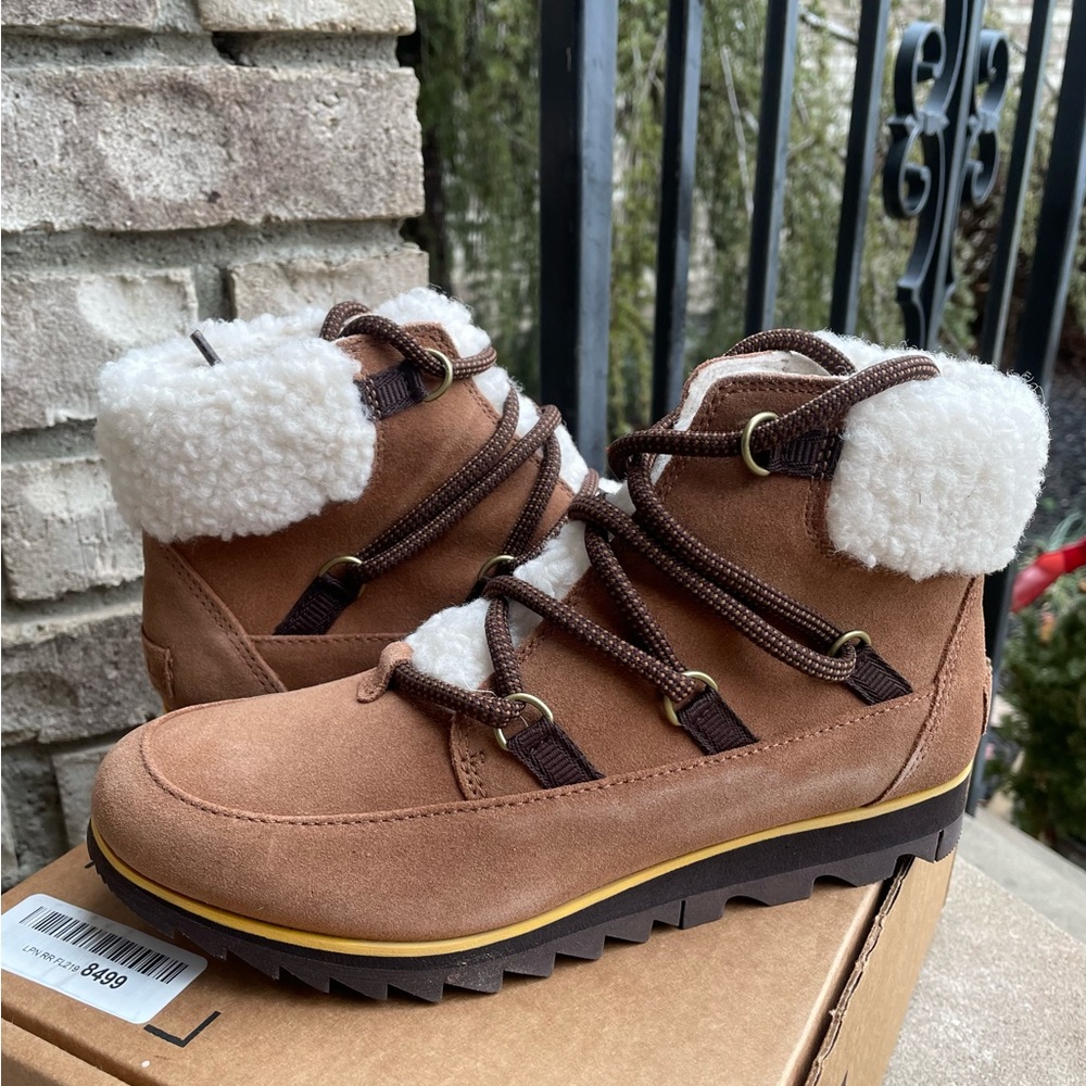 SOREL HARLOW LACE COZY US 7 Women's Outdoor Ankle Boot Suede Brown Preppy New